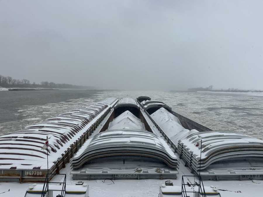 barge (winter storm 2026)