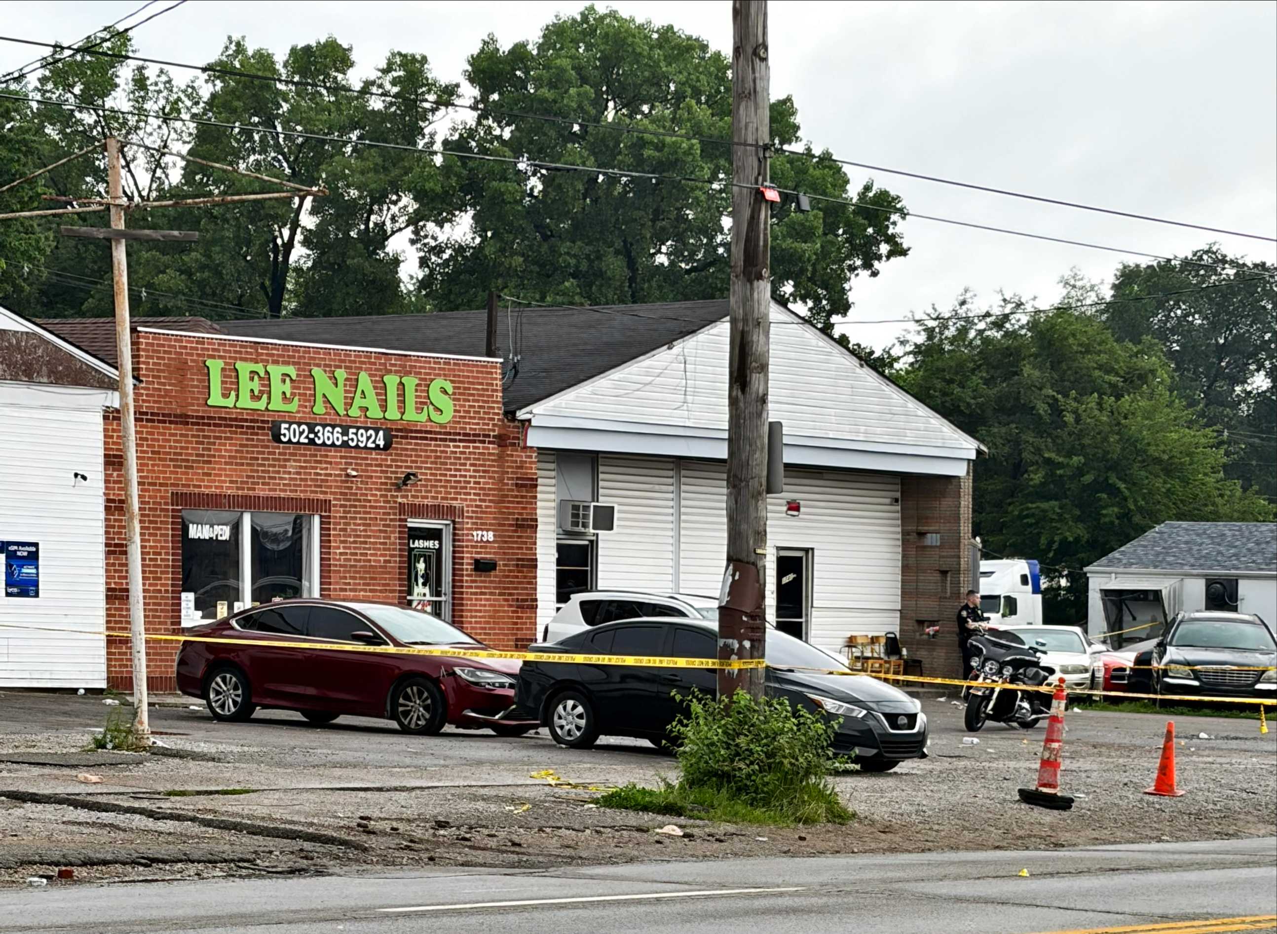 LMPD: 6 people injured after shooting at motorcycle club in southwest Louisville
