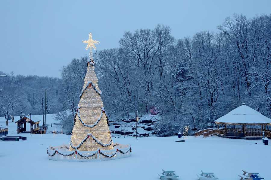 snow in charlestown